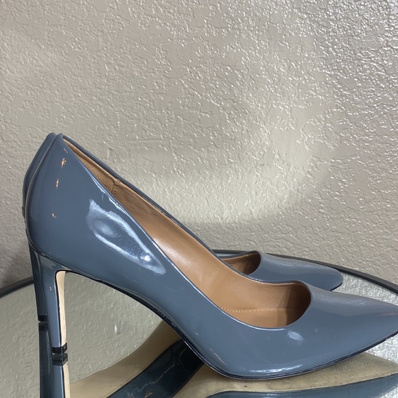 Calvin Klein Kirstin gray pumps 7.5 - Picture 5 of 7